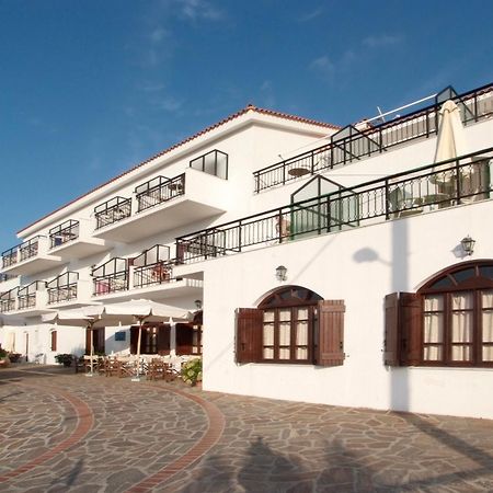 Ikaros Star Hotel Gialiskari  Buitenkant foto