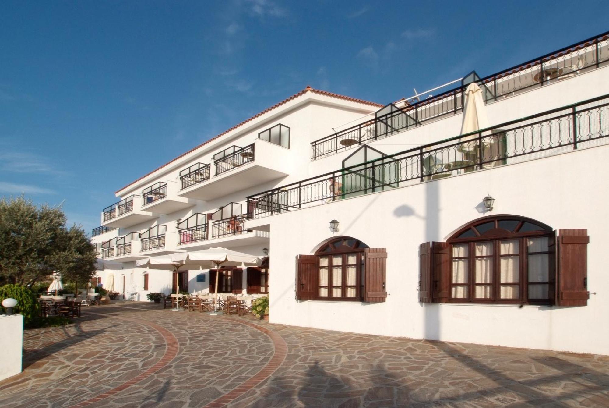 Ikaros Star Hotel Gialiskari  Buitenkant foto